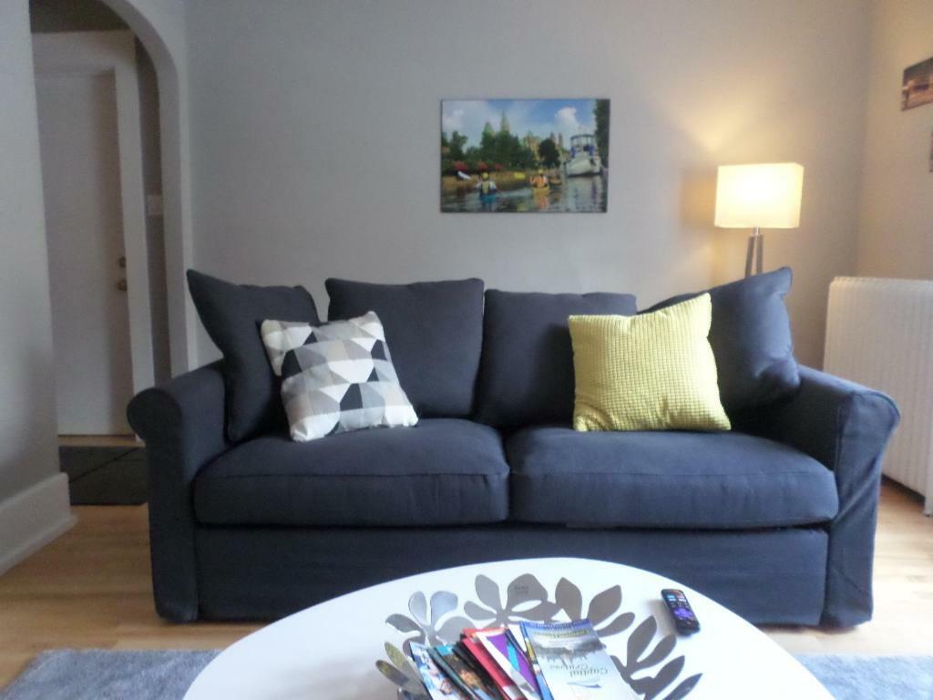 Beautiful, Clean, Quiet 2 Br-In Downtown Ottawa. Parking, Wifi And Netflix Included Apartman Kültér fotó